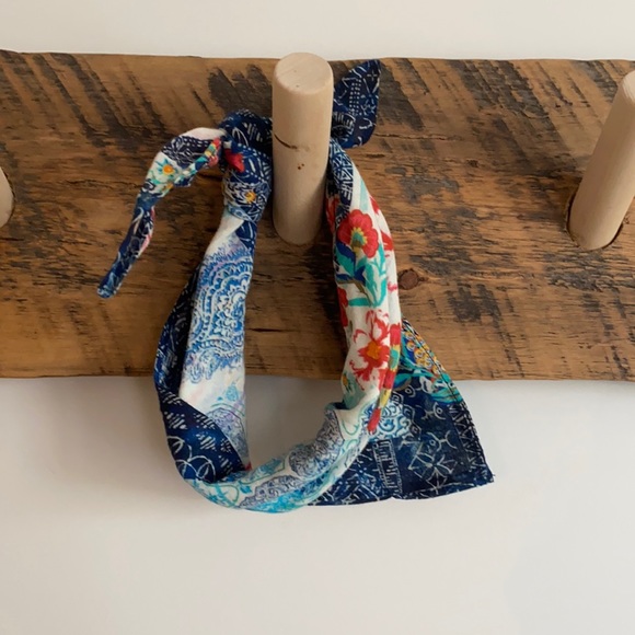 Anthropologie Accessories - Anthropology neck tie